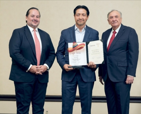 587298262_18062119136538518_5029640189971667051_n